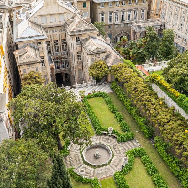 Palazzo Nicolosio Lomellino - giardino- foto LZeppa